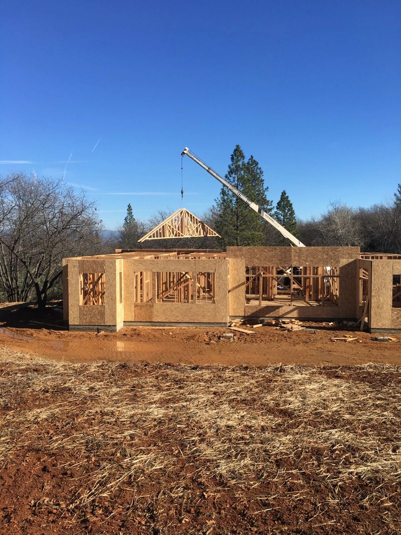 trusses 2-8e2bf96.jpg