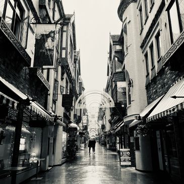 julia-gift-shop-london-court-perth.jpg