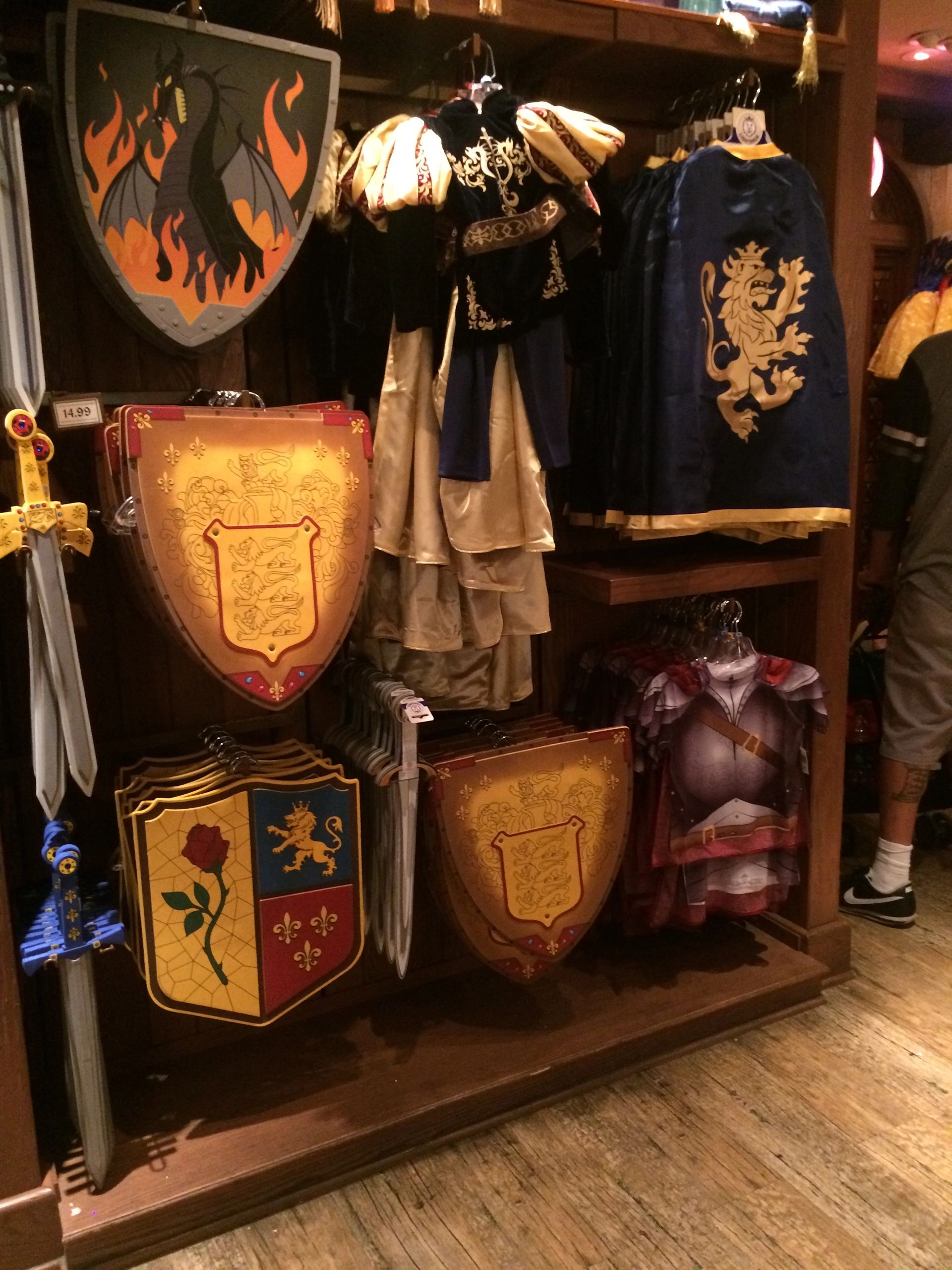 Knight Package Bibbidi Bobbidi Boutique Disneyland