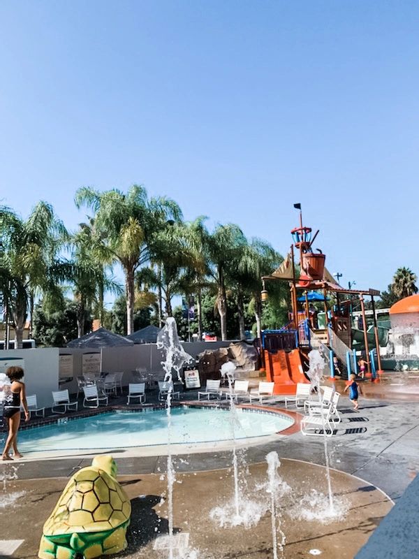 Howard Johnson Anaheim Hotel (@hojoanaheim) • Instagram photos and videos