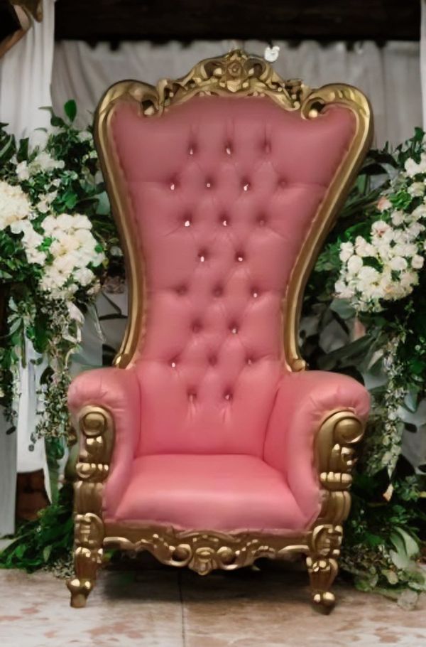 Throne for after makeover pictures!