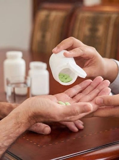 For Seniors, Caregivers & Families | Simple Setup, Multiple Reminder Options
