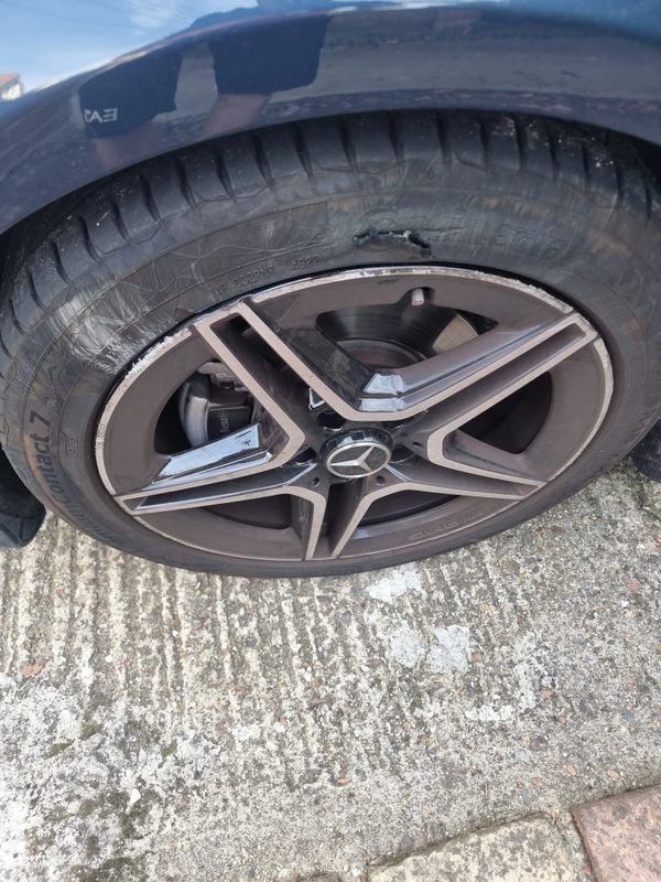 Mobile tyres 