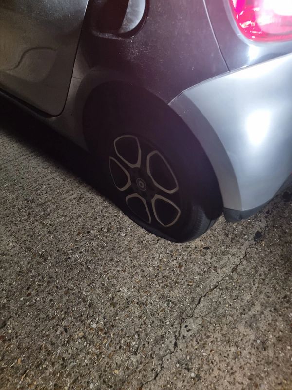 Mobile tyres 