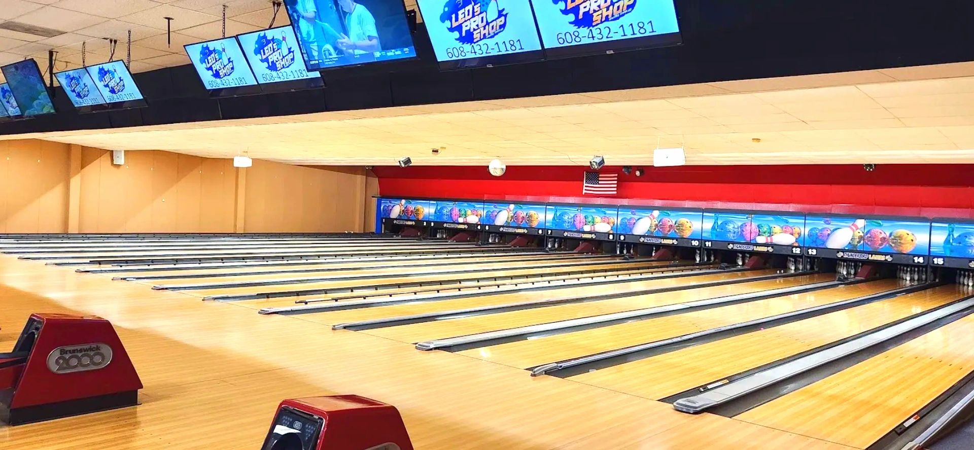 Thunderbird Lanes