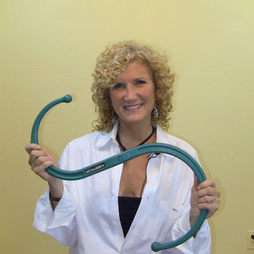 The Original Backnobber 2 Dr. Suzy pain relief tool