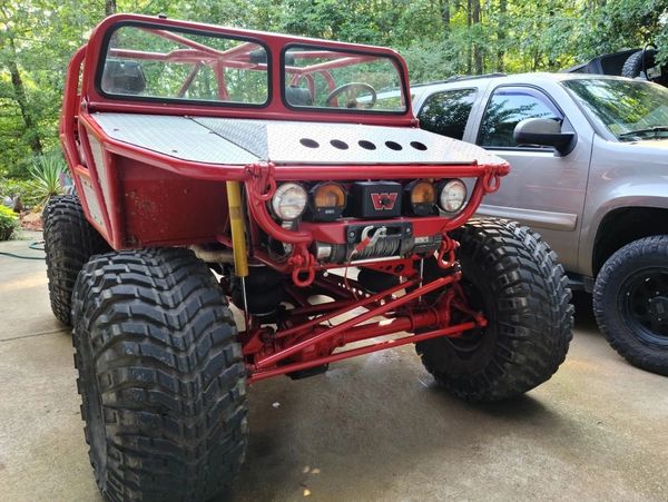 Front view of Scorpion 4x4 at highest setting