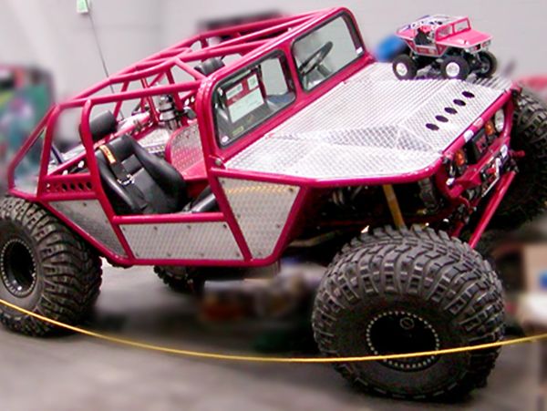 Scorpion 4x4 showing extreme articulation