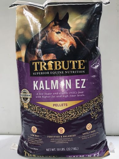 Kalm 'N EZ Pellet,
Low NSC Feed
A low sugar and starch (NSC), pelleted horse feed for all classes of