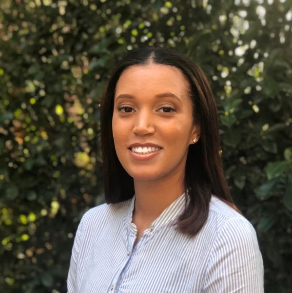Medora Frazier LPC is a BIPOC sex, trauma, and neuro-affirming therapist at Blue Box Psychotherapy.