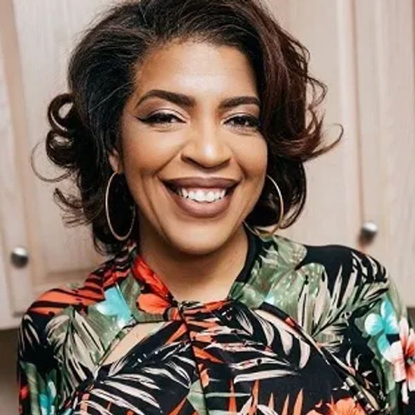 Kay Lewis LGMFT: A BIPOC relationship, sex, and neuro-affirming therapist at Blue Box Psychotherapy.