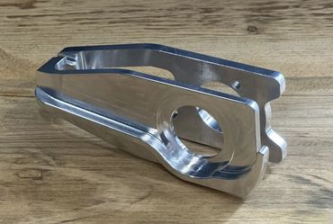 British Superbike Yamaha R1 Chain Adjuster