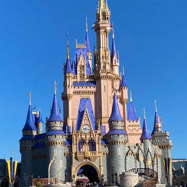 Walt Disney World Castle Disney travel agent Disney travel planner Disneyland