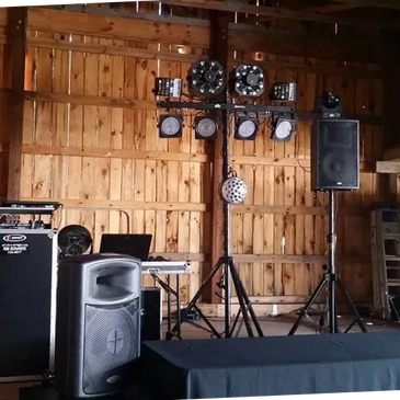Local wedding dj, tawas, oscoda, michigan, weddings, dj, karaoke, entertainment services