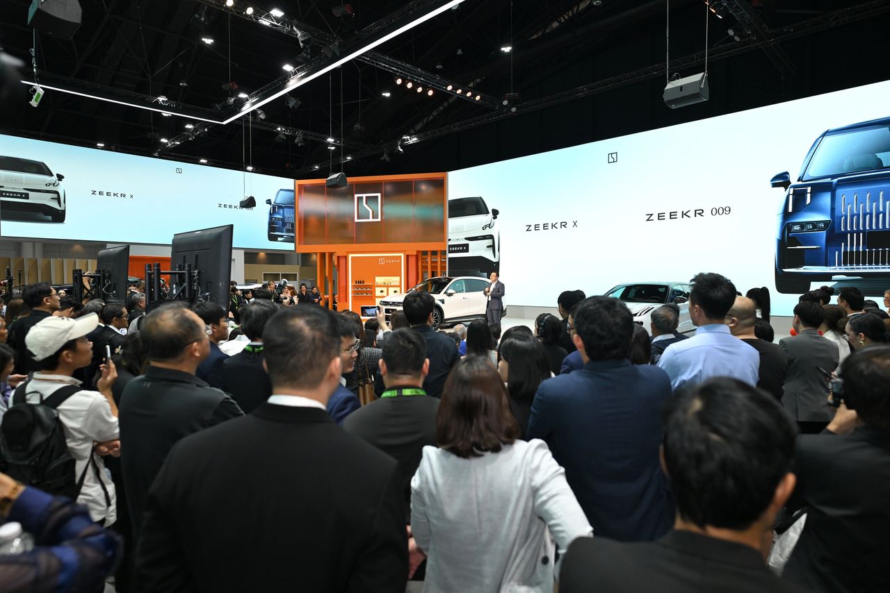 https://img1.wsimg.com/isteam/ip/e446863c-0f35-437c-afdb-b12ba8cf7544/10%20ZEEKR%20at%20Motor%20Expo%202024.JPG/:/rs=w:1280