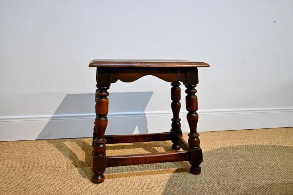 Farmhouse Style Petite Oak Side Table