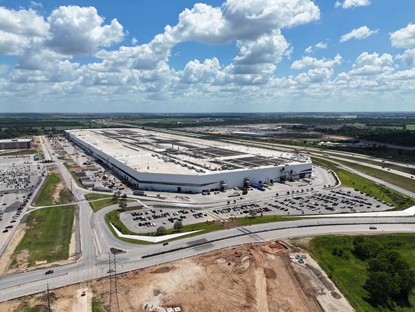 Photo of Tesla's Giga Austin Factory in Austin Texas