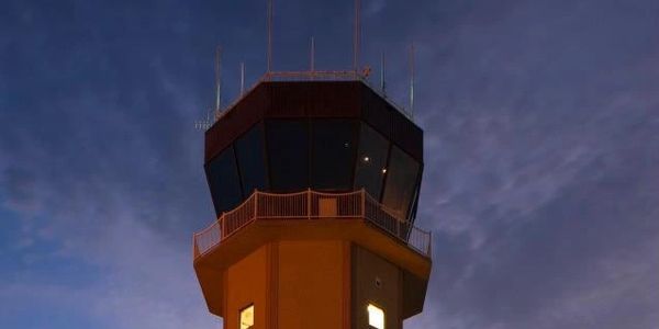 Northern Colorado airport eyes traditional air traffic control tower