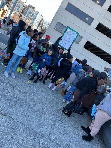 Our youth preparing to serve the homeless individuals. 