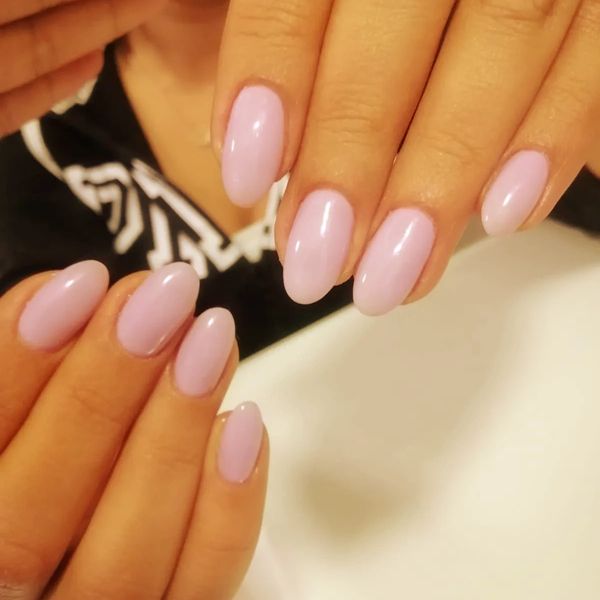 Nude flawless nails in pink shade