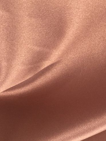 Pink satin elitis