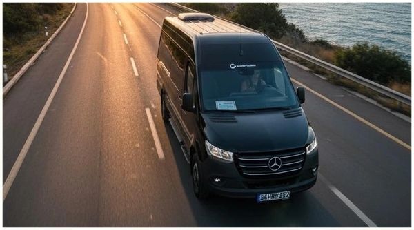 Şoförlü Mercedes Sprinter Minibüs Kiralama 