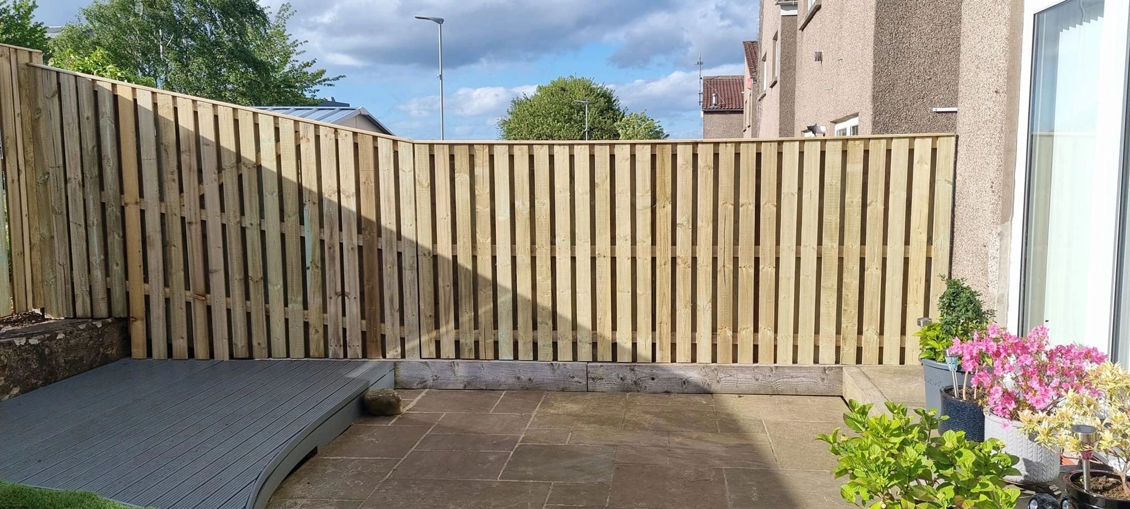 HighQuality Garden Fences in Edinburgh JJ Fencing