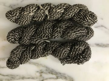 100% Natural Shetland Wool Black and White