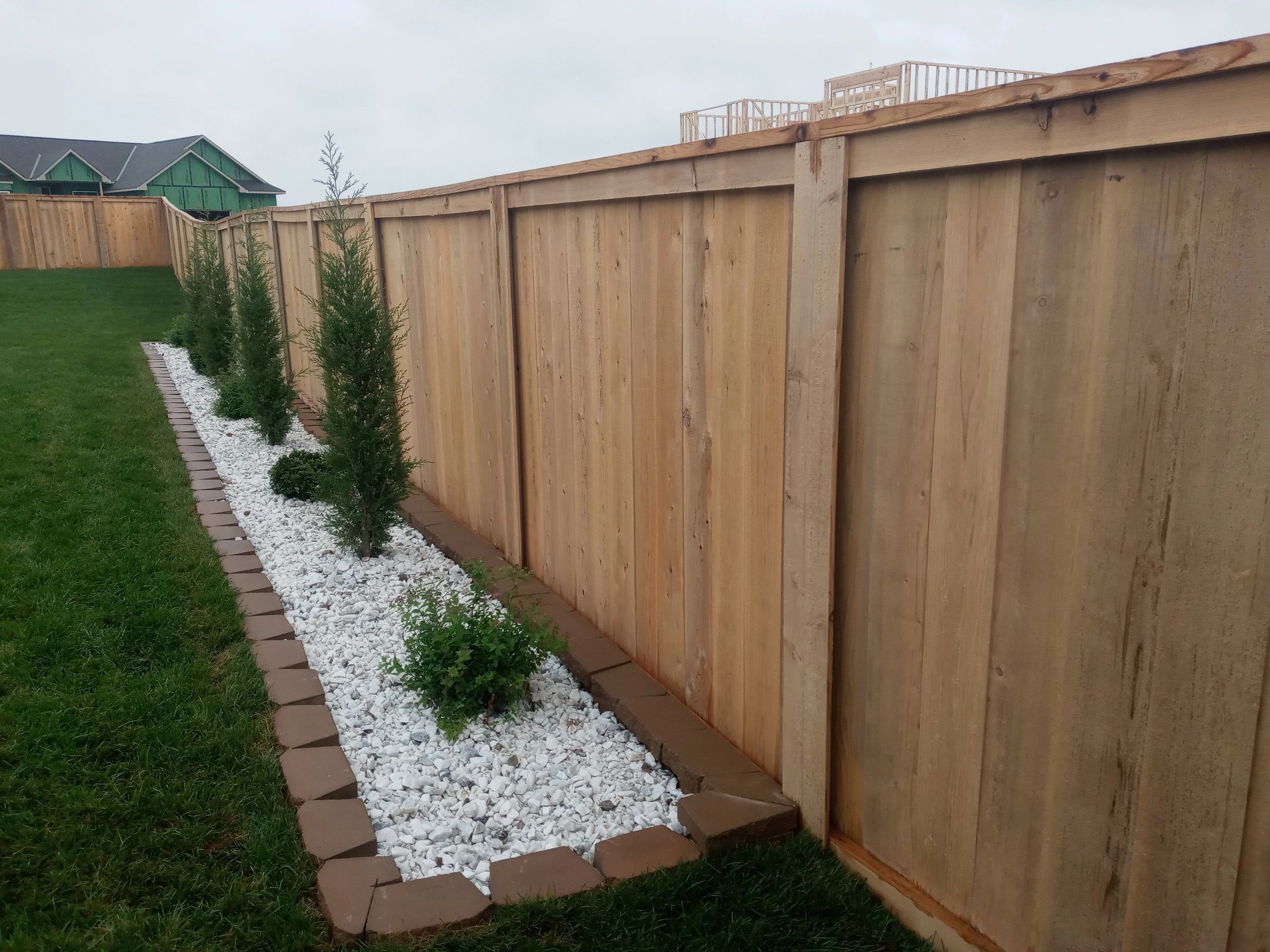 Justin Empire Fences