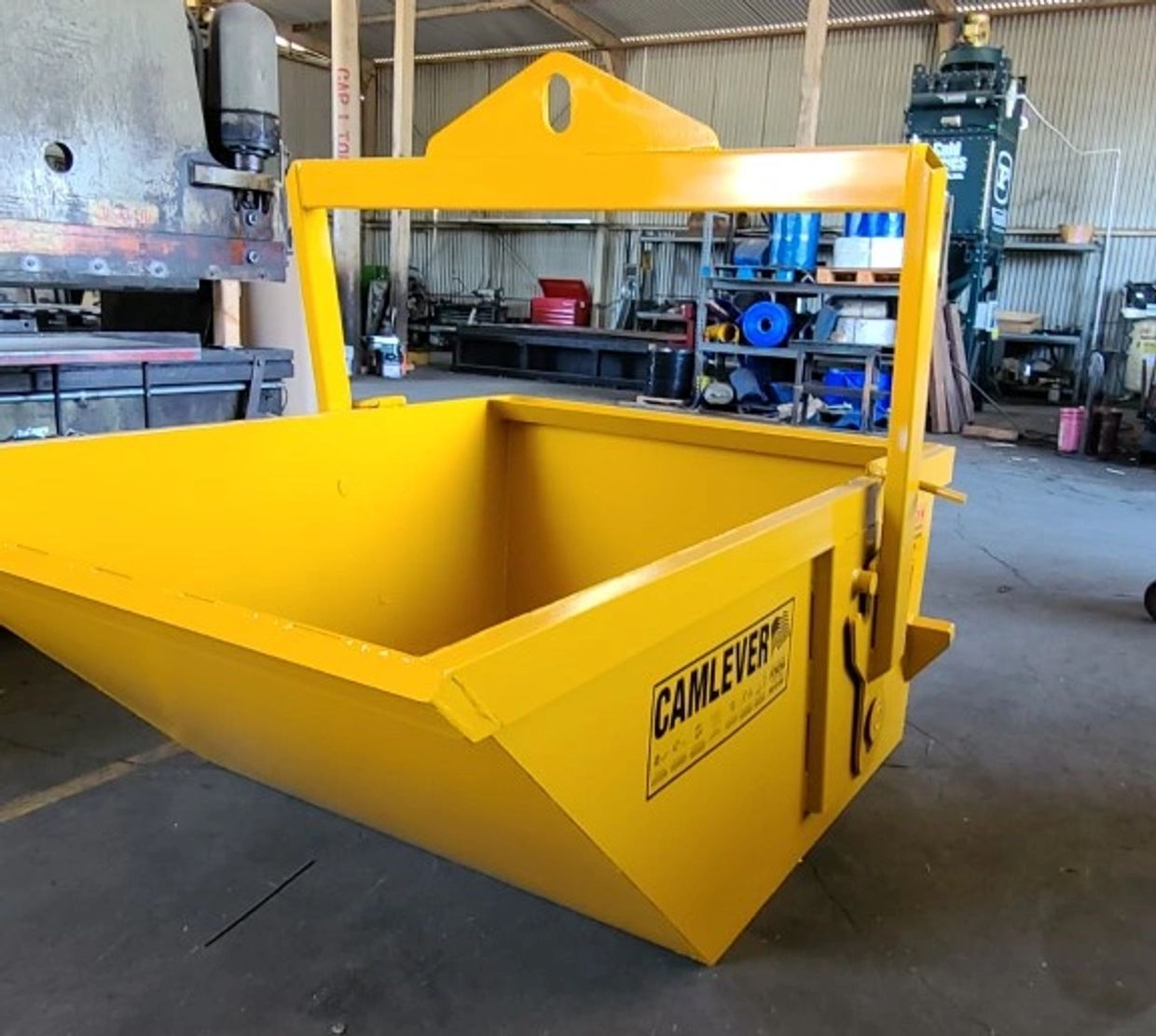Camlever Self Dumping hopper