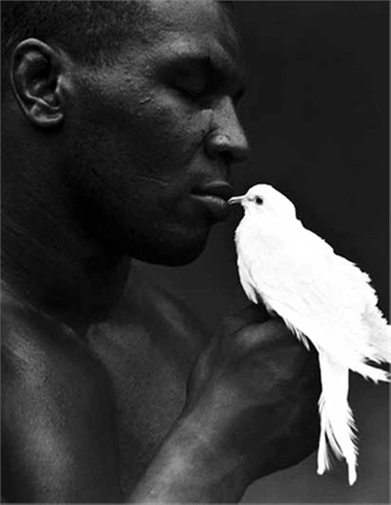 MIKE TYSON