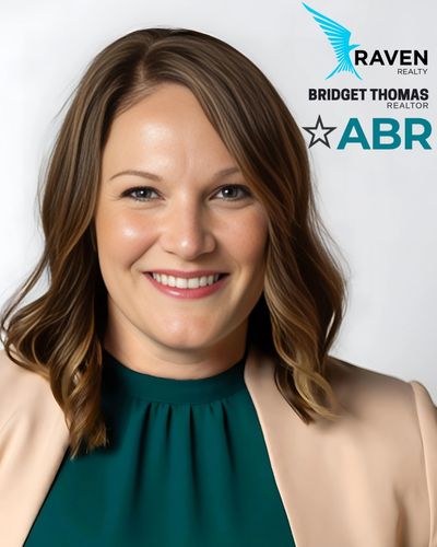 bridget thomas, real estate agent, realtor, la crosse, onalaska, buyer's agent, buyer representative