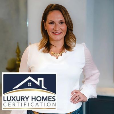 bridget thomas, real estate agent, la crosse onalaska, luxury home specialist