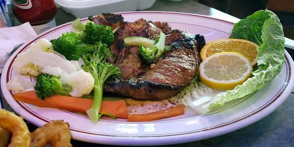 Steak Dinner at the Mohegan Diner