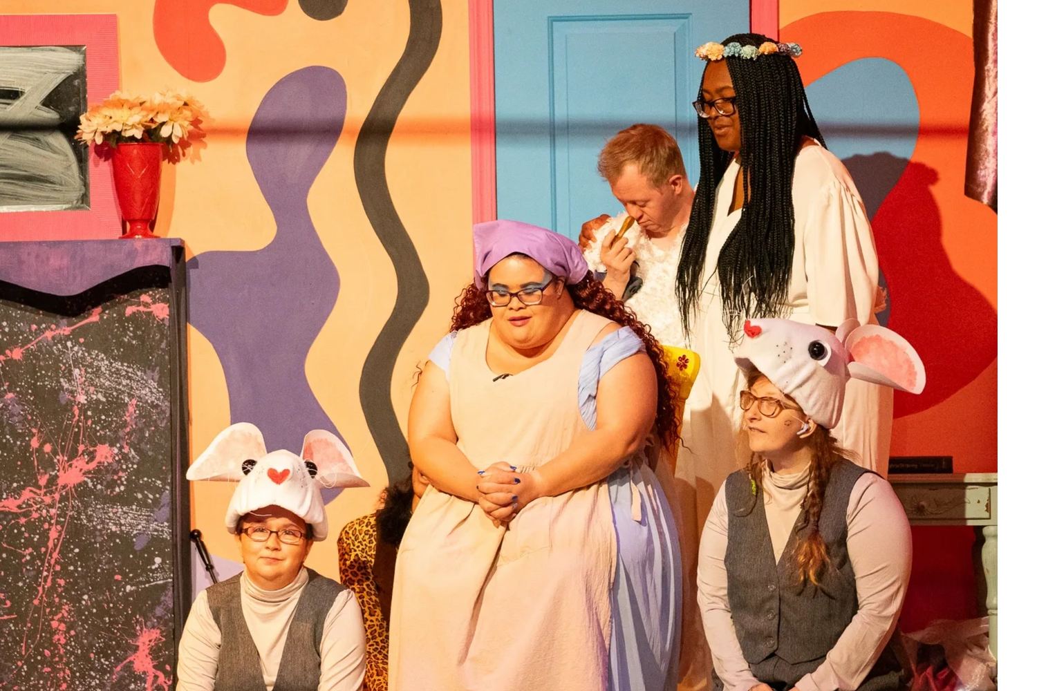 5 actors onstage playing Cinderella, the mice and doves. The actors are artists with disabilities.