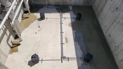 Hydra-Dose chemical injection system with four Hydra Bubble Mixers and two dosing connections for ra