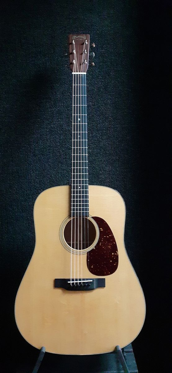 2021 D18 Standard Series