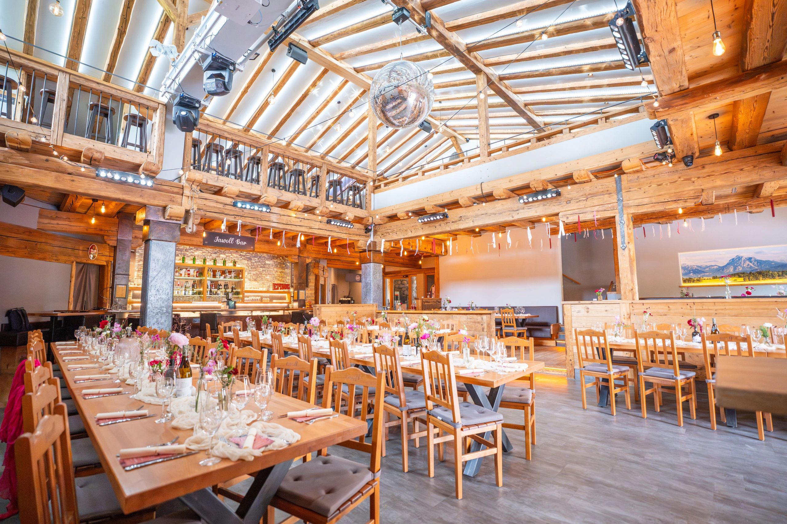 Jawoll Pfronten- Eventlocation für Hochzeiten, Firmenfeiern & Events im Allgäu