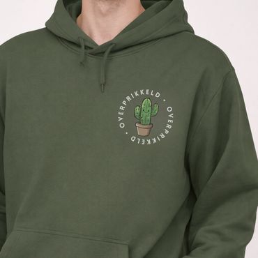 Green hoodie with a cactus graphic and 'OVERPRIKKELD' text.