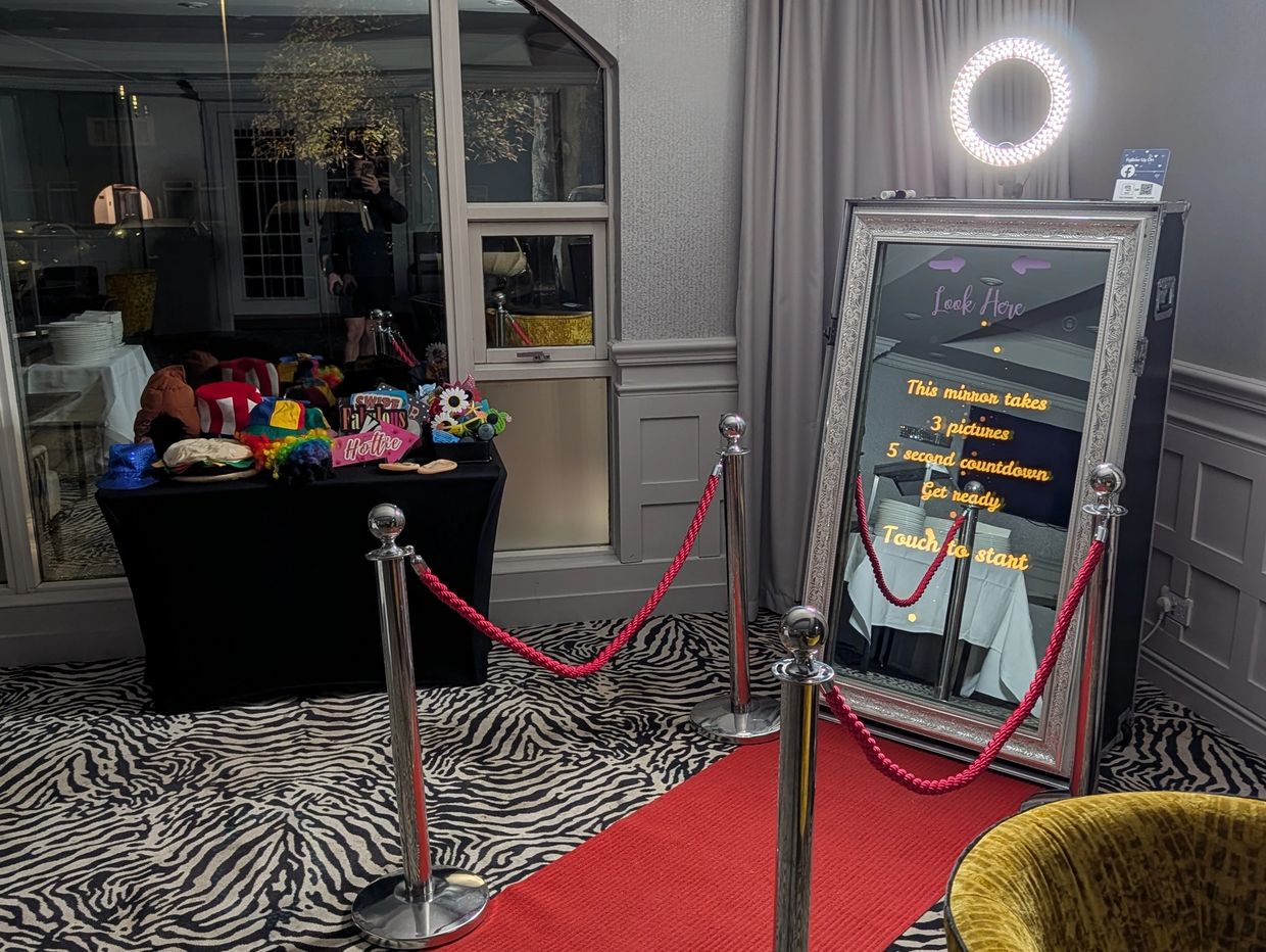 Magic Mirror Photobooth Hire Glasgow Wedding