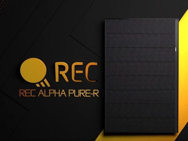 REC Alpha Pure-R Solar Panel