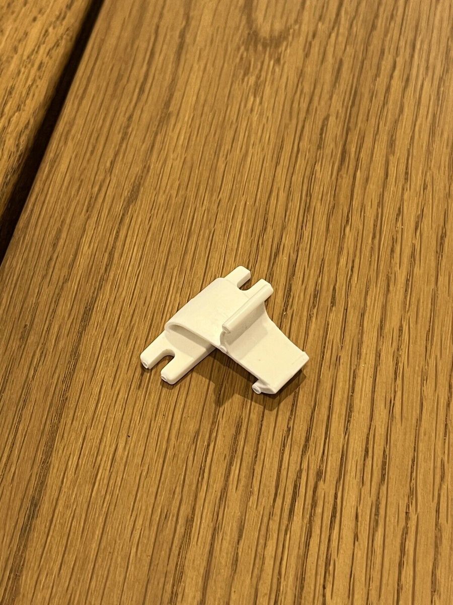 Lance camper medicine latch