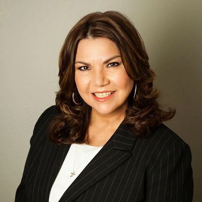 Sylvana Flores Avila, Publisher, Viva Texas! Blog.