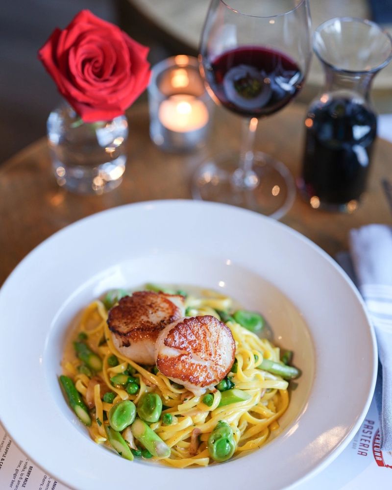 A plate of fresh handcrafted pasta noodles at Alfredo's Pastaria and Mozzarella Bar.