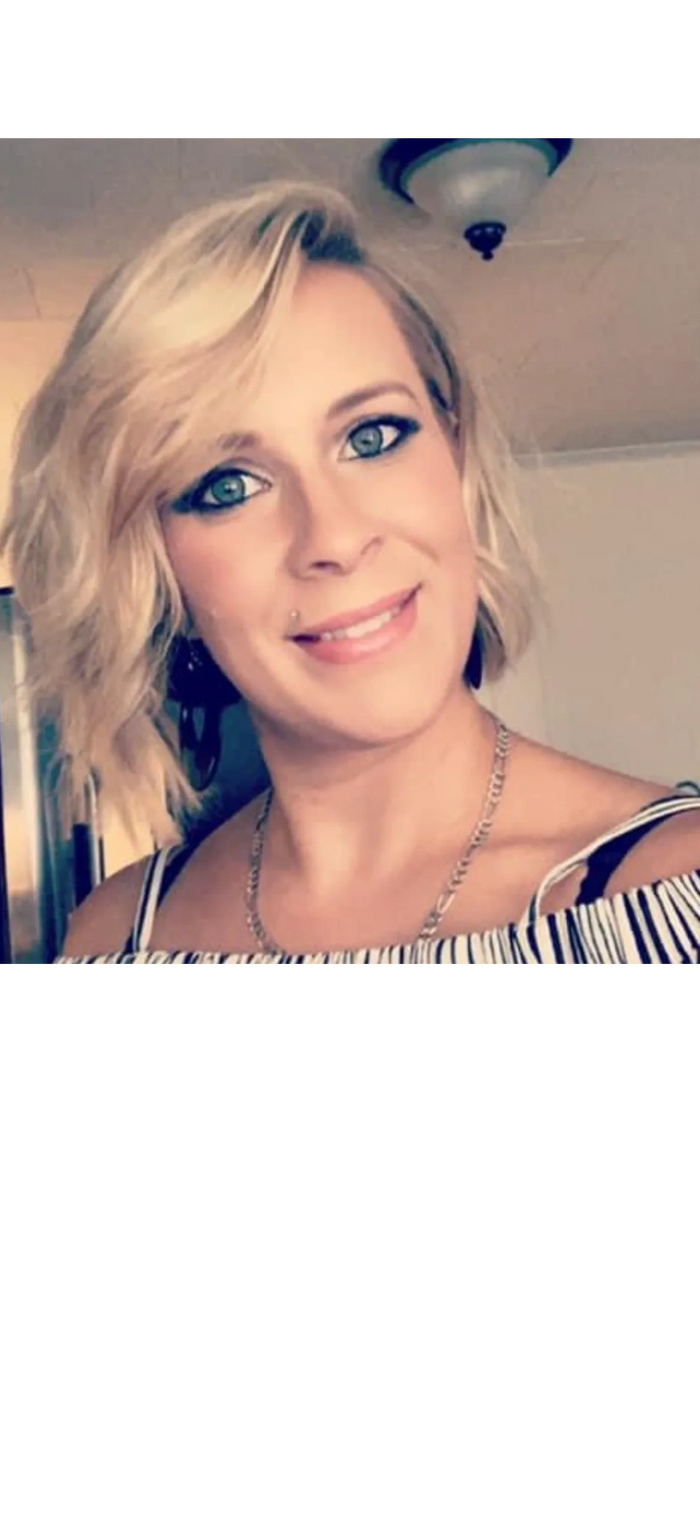 Heather Lowrance

Owner/Master Stylist