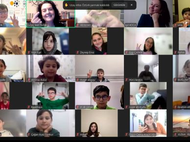 Virtual classroom with students and teacher waving and smiling.