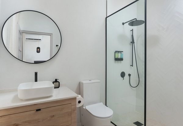 2nd Floor Guest Bathroom