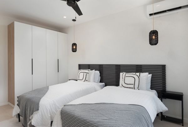2nd Floor Guest Bedroom 2 Twin XL or King Bed Option 
