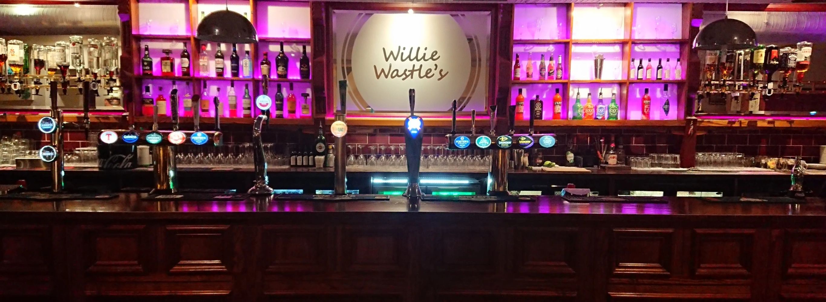 Willie Wastle's Bar