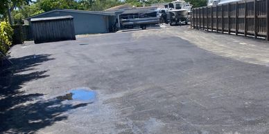 Complete asphalt installation 